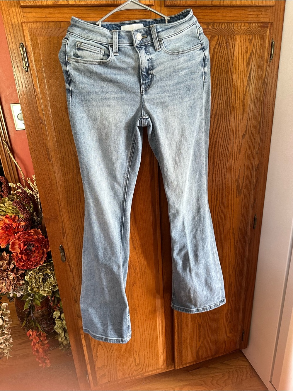Light Blue Flare Jeans for Women - Classic Wide Leg